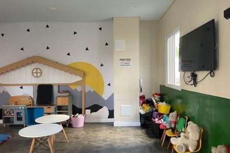 Apartamento à venda com 2 quartos, 36m² em Vila das Bandeiras, Guarulhos