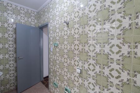 Apartamento para alugar com 85m², 2 quartos e 1 vaga Apartamento para alugar com 85m², 2 quartos e 1 vagaBanheiro 1
