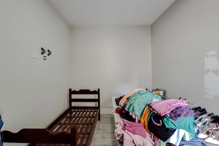 Quarto 2 de casa para alugar com 2 quartos, 120m² em Cambuci, São Paulo