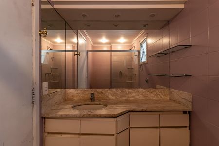 Apartamento para alugar com 88m², 3 quartos e 1 vaga Apartamento para alugar com 88m², 3 quartos e 1 vagaBanheiro da Suíte