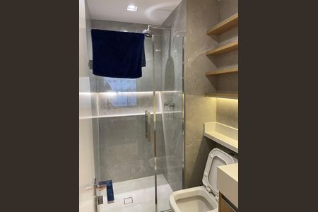 Apartamento à venda com 79m², 2 quartos e 1 vaga Apartamento à venda com 79m², 2 quartos e 1 vagaBanheiro