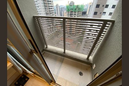 Apartamento à venda com 79m², 2 quartos e 1 vaga Apartamento à venda com 79m², 2 quartos e 1 vagaQuarto 1 - varanda