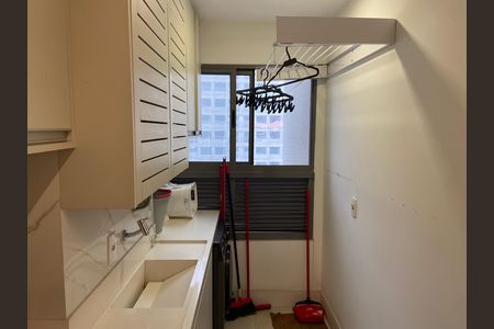 Apartamento à venda com 79m², 2 quartos e 1 vaga Apartamento à venda com 79m², 2 quartos e 1 vagaÁrea de Serviço