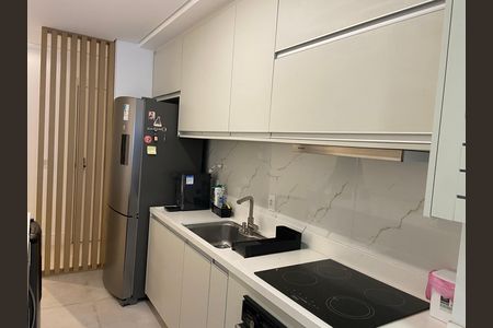 Apartamento à venda com 79m², 2 quartos e 1 vaga Apartamento à venda com 79m², 2 quartos e 1 vagaCozinha