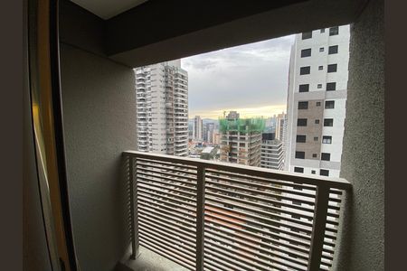 Apartamento à venda com 79m², 2 quartos e 1 vaga Apartamento à venda com 79m², 2 quartos e 1 vagaQuarto 1 - varanda