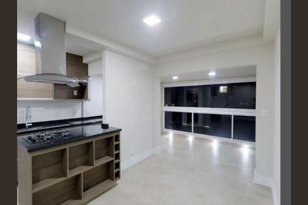 Apartamento à venda com 67m², 2 quartos e 1 vaga