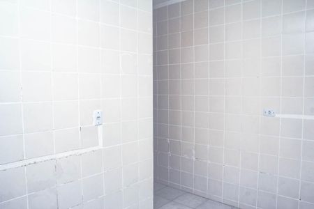 Casa para alugar com 40m², 1 quarto e sem vaga