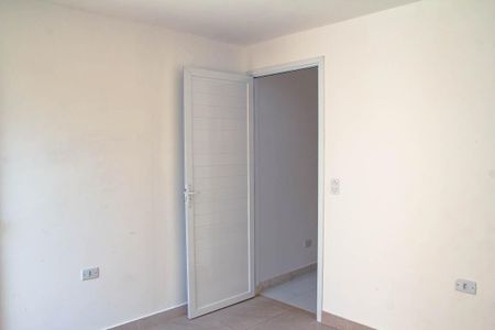 Casa para alugar com 40m², 1 quarto e sem vaga