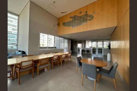 Apartamento à venda com 2 quartos, 75m² em Santo Amaro, São Paulo
