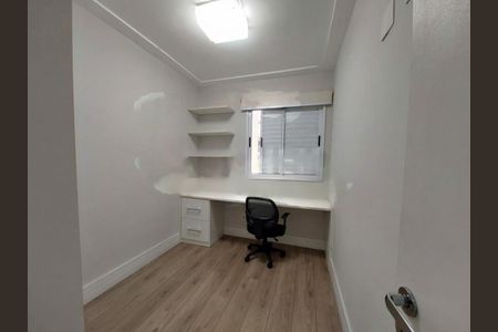 Apartamento à venda com 3 quartos, 72m² em Usina Piratininga, São Paulo