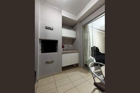 Varanda de apartamento para alugar com 2 quartos, 65m² em Jardim Goiás, Goiânia
