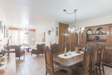Apartamento à venda com 127m², 2 quartos e 2 vagas