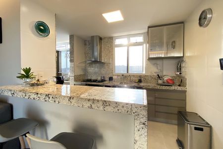 Apartamento à venda com 65m², 2 quartos e 2 vagas