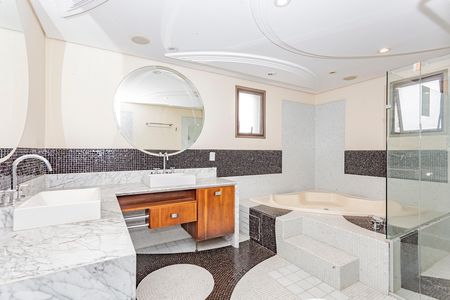 Apartamento à venda com 280m², 8 quartos e 4 vagas