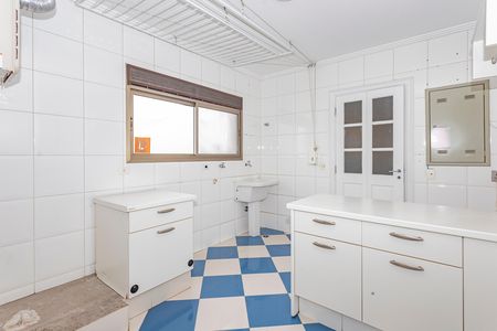 Apartamento à venda com 280m², 8 quartos e 4 vagas