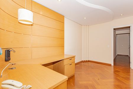 Apartamento à venda com 280m², 8 quartos e 4 vagas