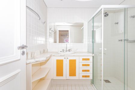 Apartamento à venda com 280m², 8 quartos e 4 vagas