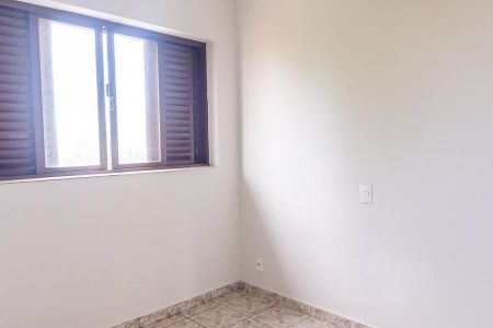 Casa de condomínio para alugar com 100m², 2 quartos e 2 vagas Casa de condomínio para alugar com 100m², 2 quartos e 2 vagasPiso superior-Quarto 2