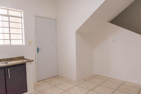 Casa de condomínio para alugar com 100m², 2 quartos e 2 vagas Casa de condomínio para alugar com 100m², 2 quartos e 2 vagasCozinha