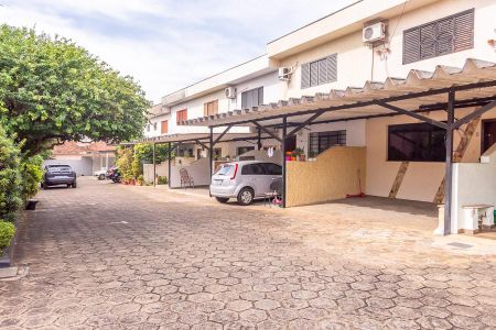 Casa de condomínio para alugar com 100m², 2 quartos e 2 vagas Casa de condomínio para alugar com 100m², 2 quartos e 2 vagasÁrea Comum-Outras casas do condominio