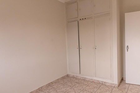 Casa de condomínio para alugar com 100m², 2 quartos e 2 vagas Casa de condomínio para alugar com 100m², 2 quartos e 2 vagasPiso superior-Quarto 1
