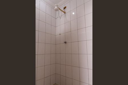Casa de condomínio para alugar com 100m², 2 quartos e 2 vagas Casa de condomínio para alugar com 100m², 2 quartos e 2 vagasBanheiro de Serviço