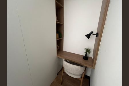 Apartamento para alugar com 39m², 1 quarto e 1 vaga Apartamento para alugar com 39m², 1 quarto e 1 vagaEscritório