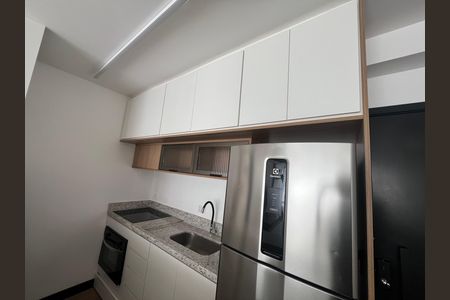 Cozinha de apartamento para alugar com 1 quarto, 39m² em Santana, São Paulo