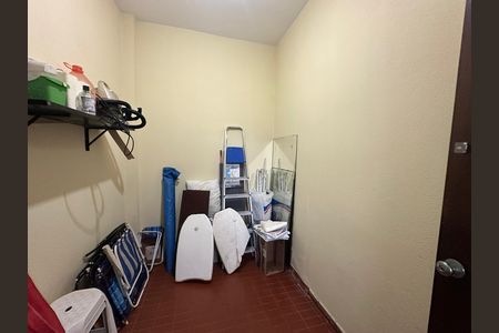 Apartamento para alugar com 138m², 3 quartos e 1 vaga Apartamento para alugar com 138m², 3 quartos e 1 vagaQuarto de Serviço