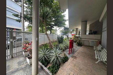 Apartamento para alugar com 138m², 3 quartos e 1 vaga Apartamento para alugar com 138m², 3 quartos e 1 vagaÁrea comum