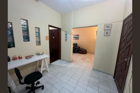 Apartamento para alugar com 138m², 3 quartos e 1 vaga Apartamento para alugar com 138m², 3 quartos e 1 vagaHall de entrada