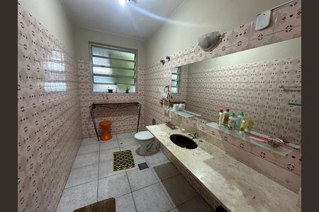 Apartamento para alugar com 138m², 3 quartos e 1 vaga Apartamento para alugar com 138m², 3 quartos e 1 vagaBanheiro 1