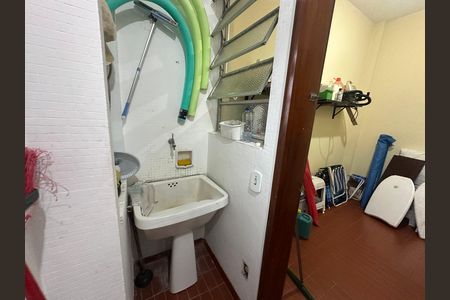 Apartamento para alugar com 138m², 3 quartos e 1 vaga Apartamento para alugar com 138m², 3 quartos e 1 vagaÁrea de Serviço