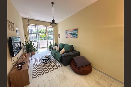 Sala de apartamento para alugar com 3 quartos, 138m² em Itararé, São Vicente