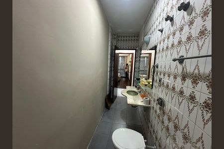 Apartamento para alugar com 138m², 3 quartos e 1 vaga Apartamento para alugar com 138m², 3 quartos e 1 vagaBanheiro 2