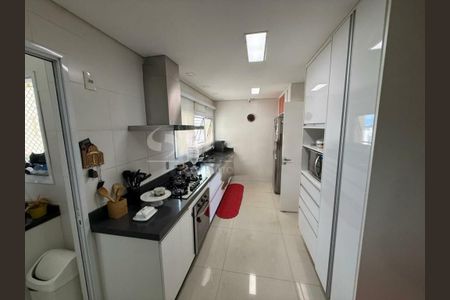 Apartamento à venda com 160m², 3 quartos e 2 vagas