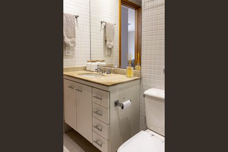 Apartamento para alugar com 88m², 3 quartos e 2 vagas Apartamento para alugar com 88m², 3 quartos e 2 vagasBanheiro 1