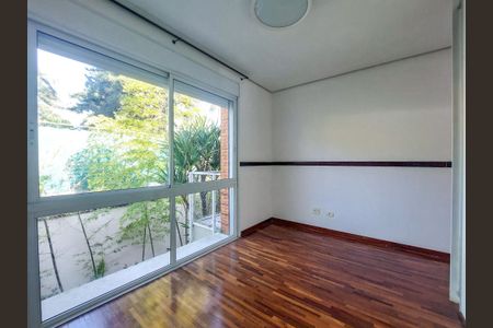 Casa de condomínio para alugar com 431m², 4 quartos e 4 vagasSuíte 2