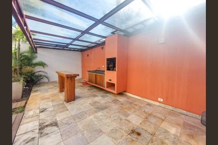 Casa de condomínio para alugar com 431m², 4 quartos e 4 vagasChurrasqueira