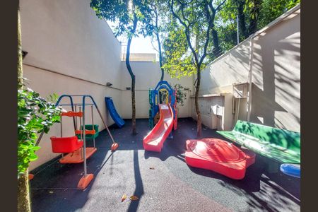 Casa de condomínio para alugar com 431m², 4 quartos e 4 vagasÁrea comum