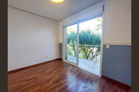 Casa de condomínio para alugar com 431m², 4 quartos e 4 vagasSuíte 1