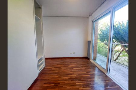 Casa de condomínio para alugar com 431m², 4 quartos e 4 vagasSuíte 1