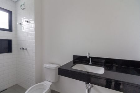 Casa à venda com 145m², 6 quartos e 2 vagas