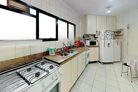 Apartamento à venda com 156m², 3 quartos e 2 vagas