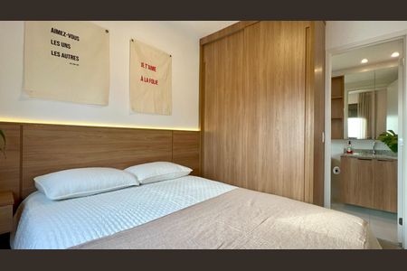 Quarto de kitnet/studio para alugar com 1 quarto, 28m² em Pinheiros, São Paulo