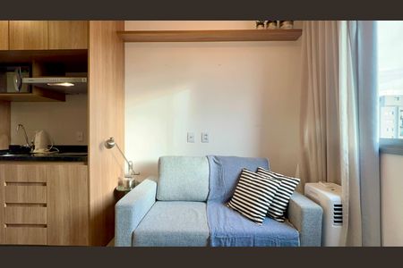 Sala de kitnet/studio para alugar com 1 quarto, 28m² em Pinheiros, São Paulo