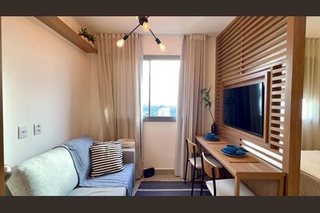 Sala de kitnet/studio para alugar com 1 quarto, 28m² em Pinheiros, São Paulo