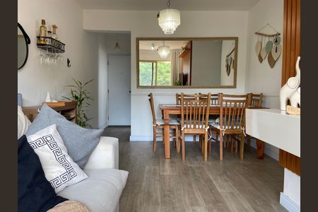 Sala de apartamento à venda com 2 quartos, 64m² em Vila Butantã, São Paulo