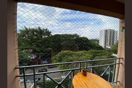 Apartamento à venda com 64m², 2 quartos e 1 vaga Apartamento à venda com 64m², 2 quartos e 1 vagaVaranda - Vista
