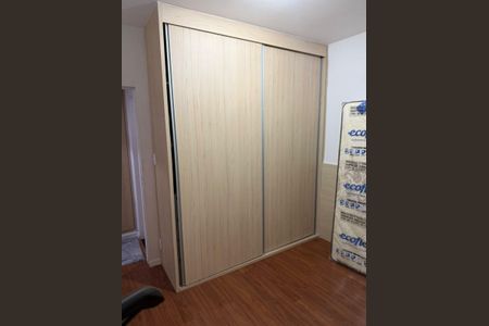 Quarto de apartamento à venda com 2 quartos, 52m² em Vila Buarque, São Paulo